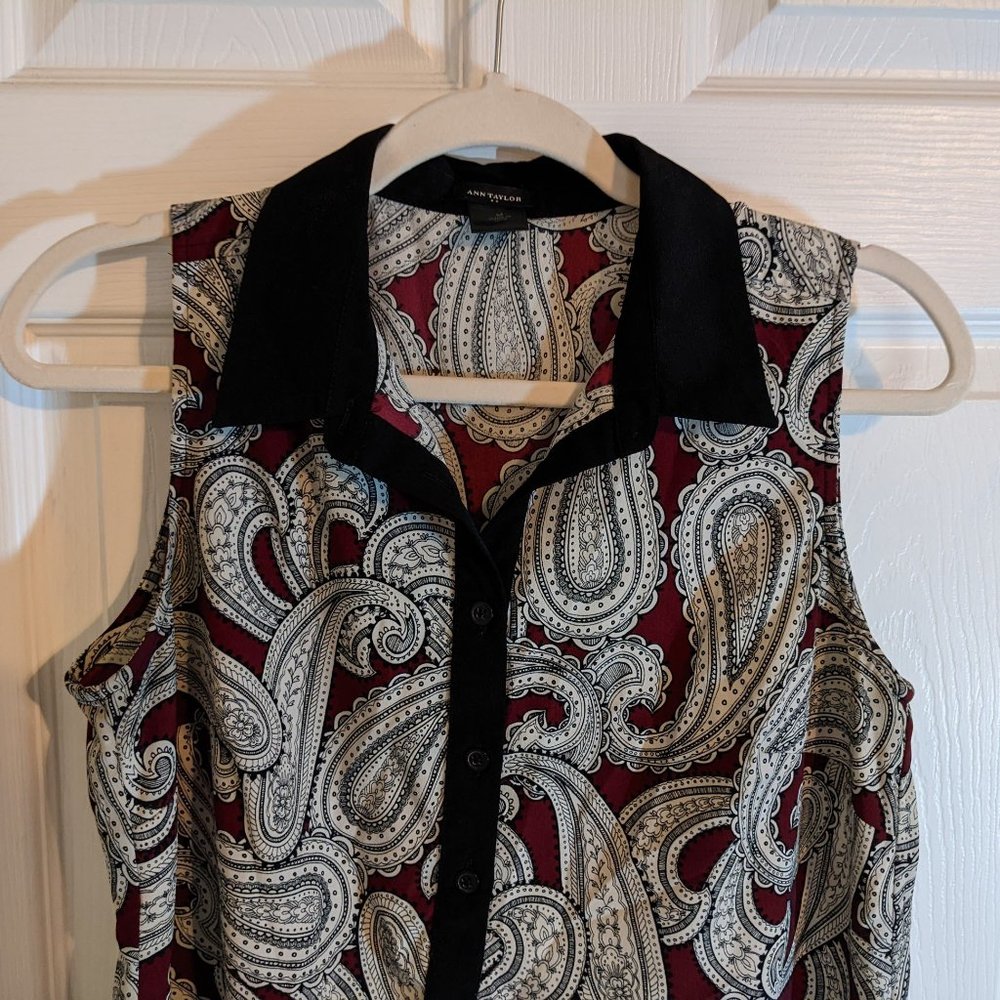 Ann Taylor Paisley Black & Maroon Sleeveless Collared Shirt Dress - size M